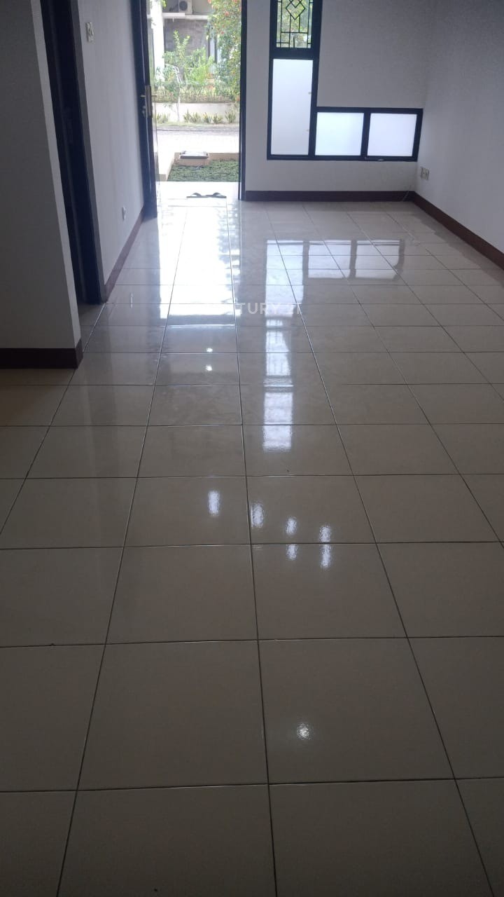 Disewakan Rumah Dicluster Damar Tarumajaya Bekasi