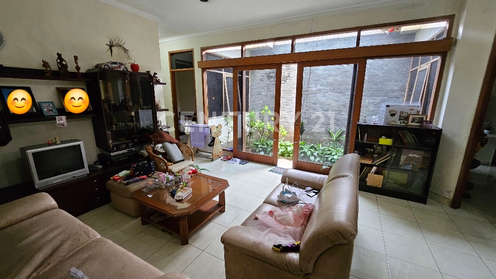 Rumah Adem Di Singgasana Pradana Lokasi Bagus