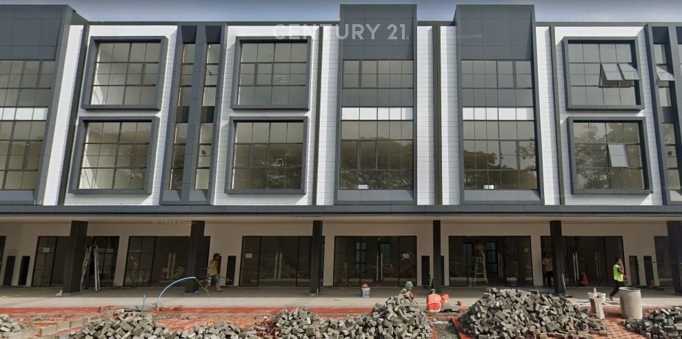 Ruko Baru Cantik Dan Lokasi Strategis Di Collins Boulevard Cakung