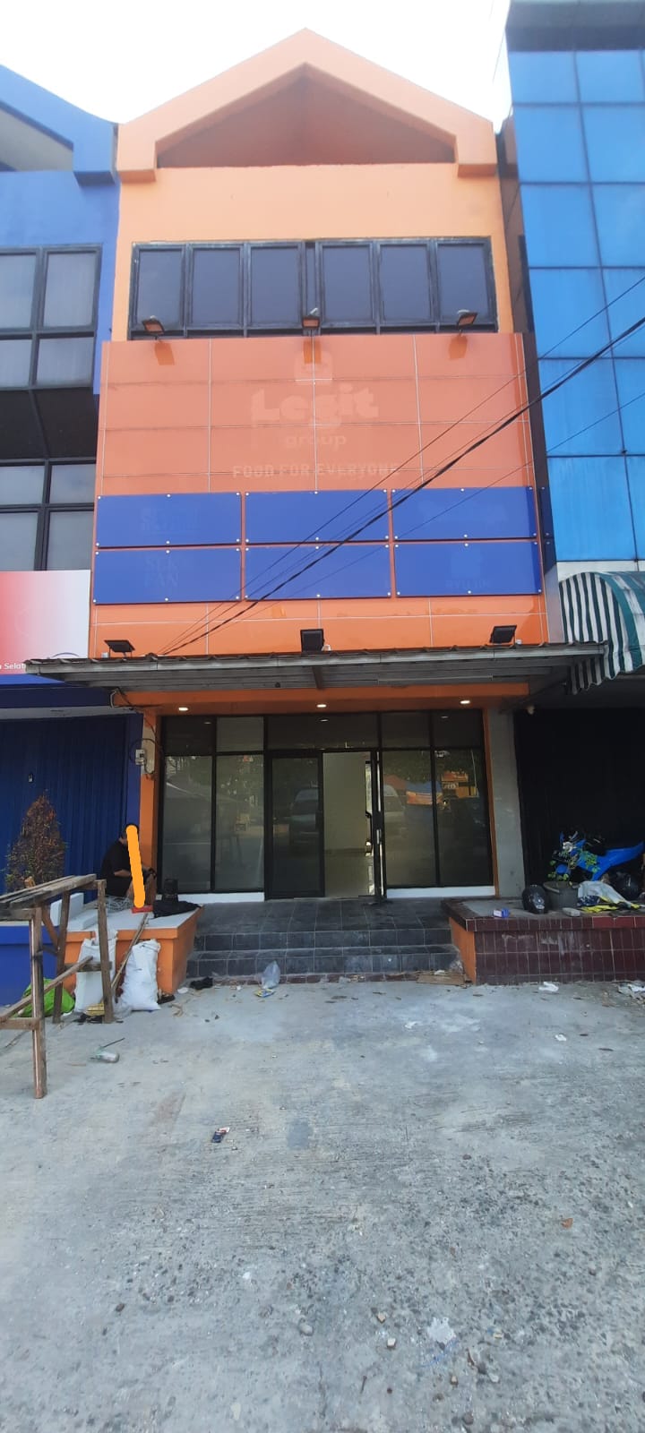 Ruko Bagus 4 Lt Area Pasar Minggu Strategis Di Jalan Utama R2158