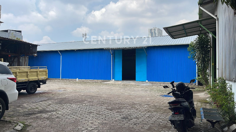 071- Disewakan Gudang Di Mainroad Kiaracondong Strategis, Rame