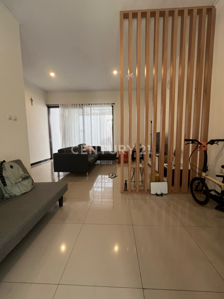 Rumah Luxury Cluster TKI V 