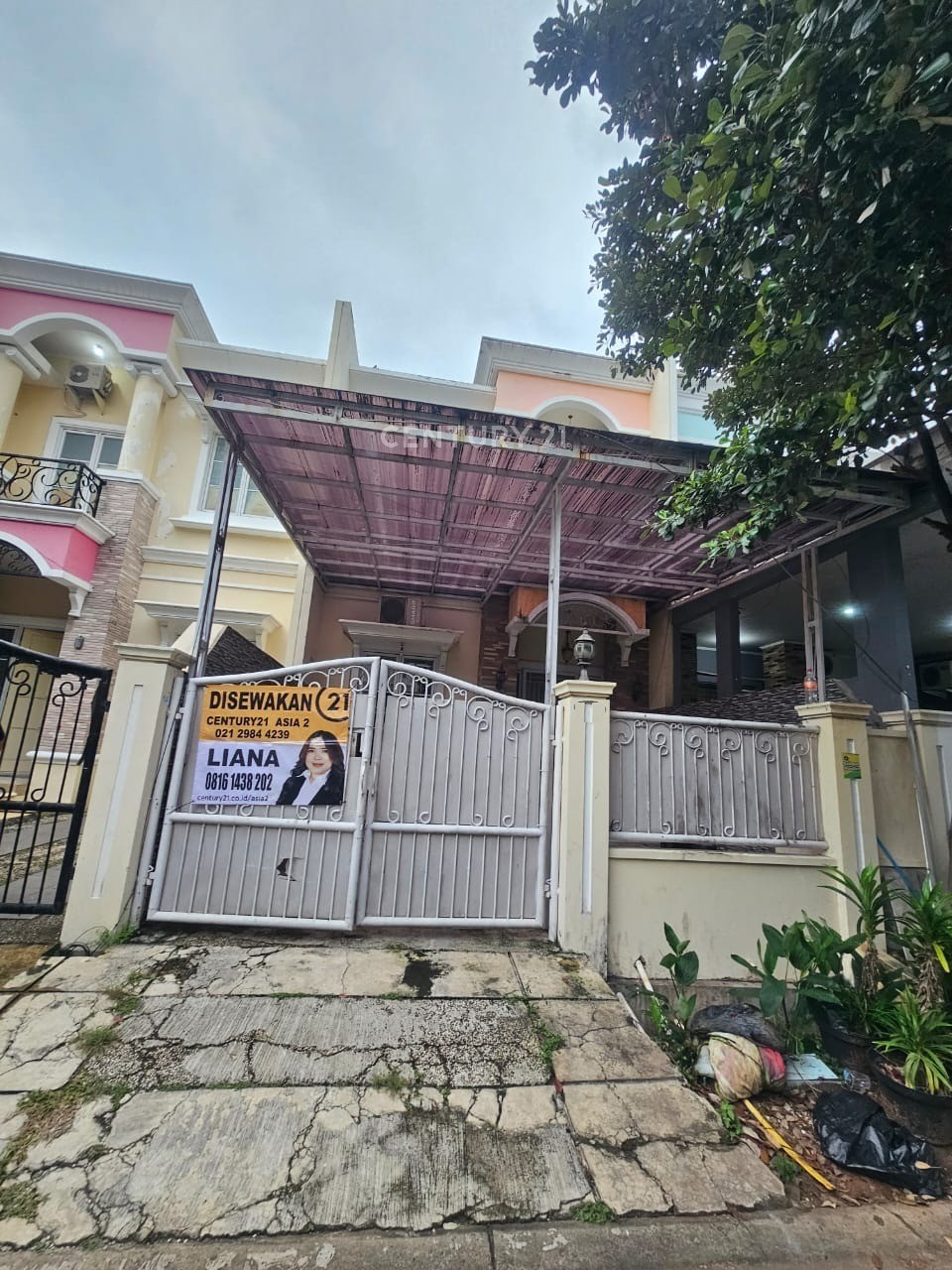 Disewakan Rumah Di Royal Residence  Pulogebang 
