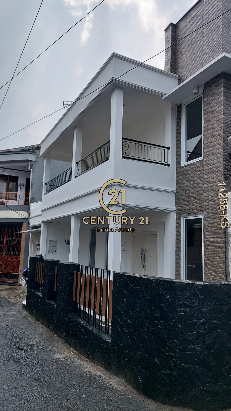 Rumah Brand New Komp Mandiri JlH Nawi Cipete Dekat PIM 1 
