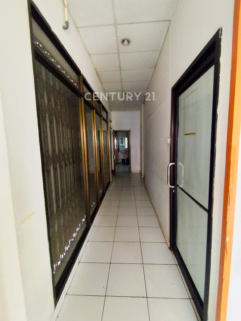 Ruko Hook Strategis Artha Gading Di Kelapa Gading R2320