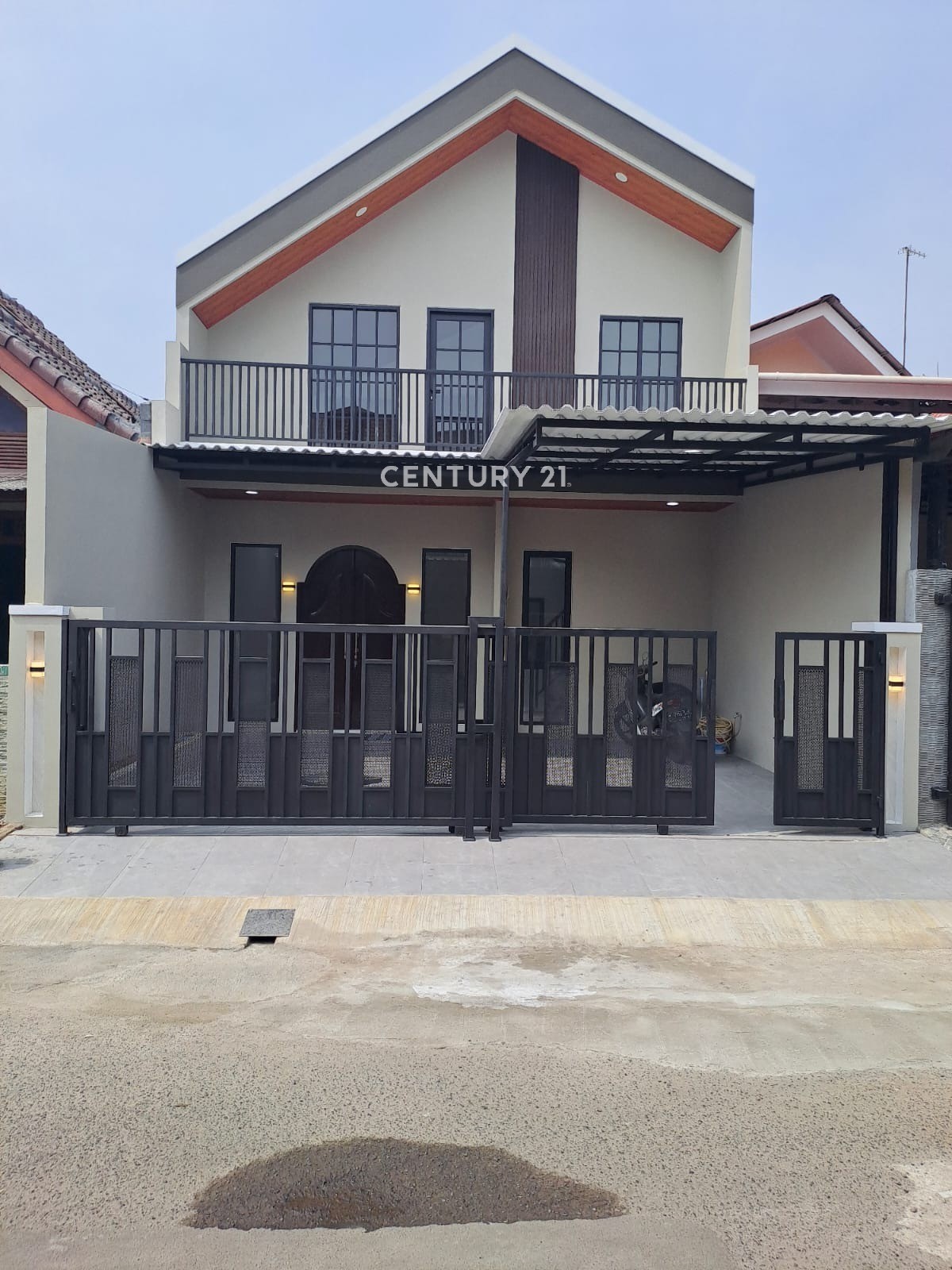 Rumah Minimalis Bagus Baru Renovasi Di Taman Modern Jakarta Timur